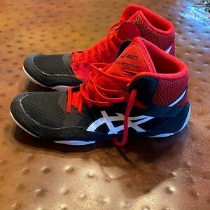 ASICS Men's Size 8 SNAPDOWN 3 Wrestling Shoes Red and Black HARD TO FIND NWOT